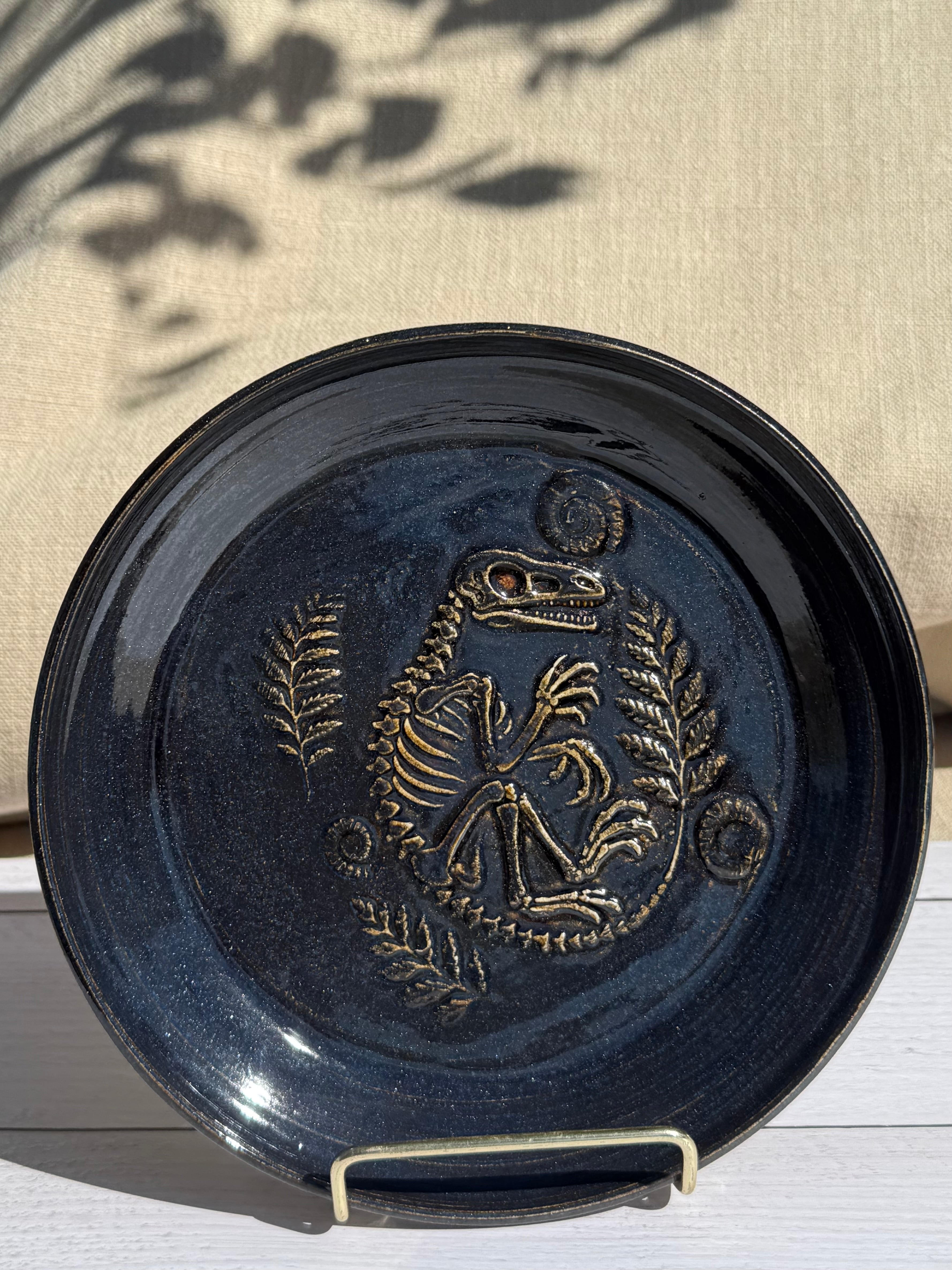 Dino & Fern Fossil Plate - Sparkle Black