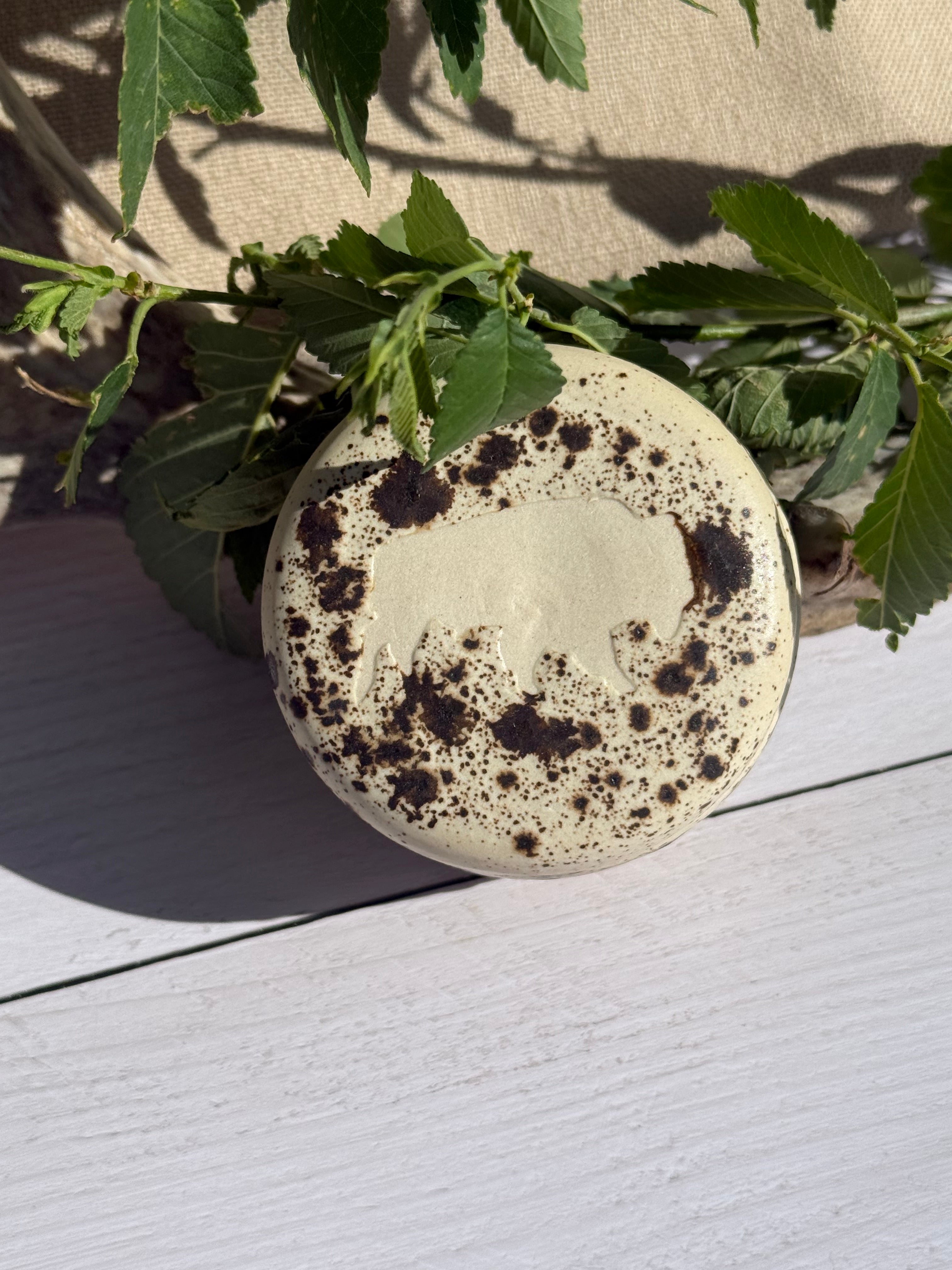 Bison Lidded Container