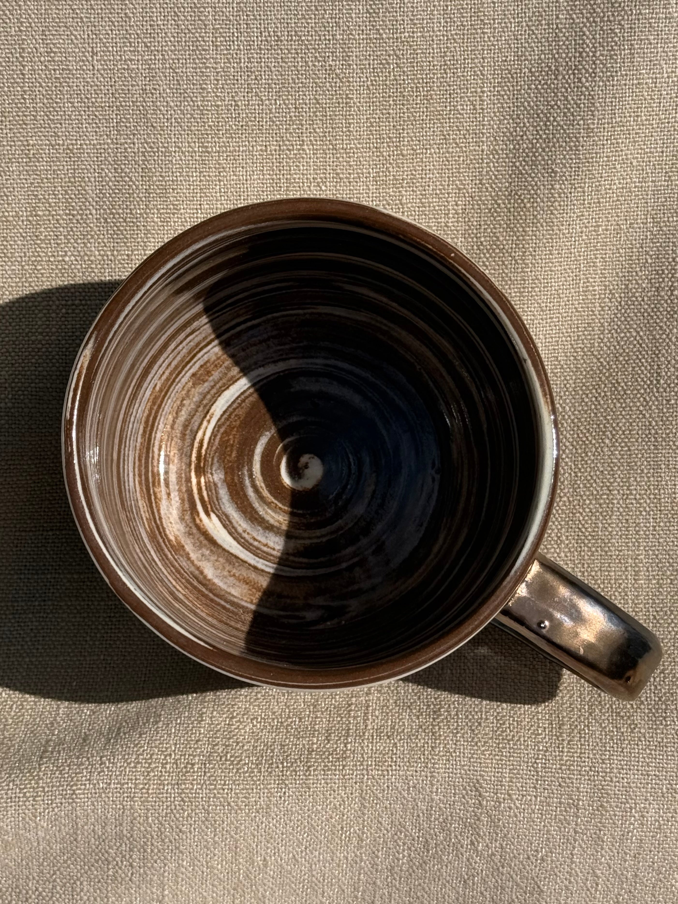Twisted Clay Mug with Gold Handle