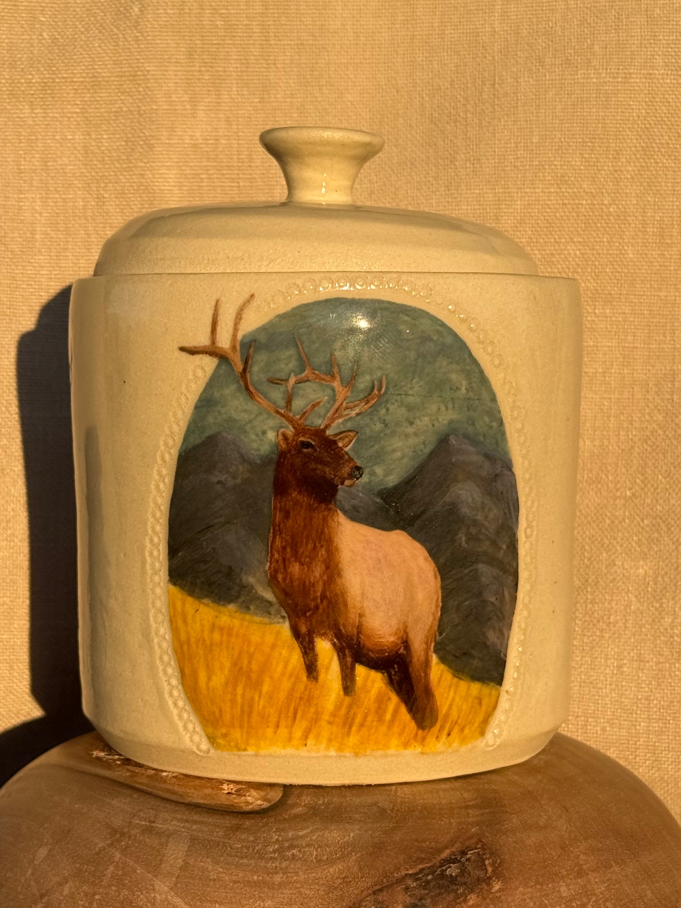 Elk Jar
