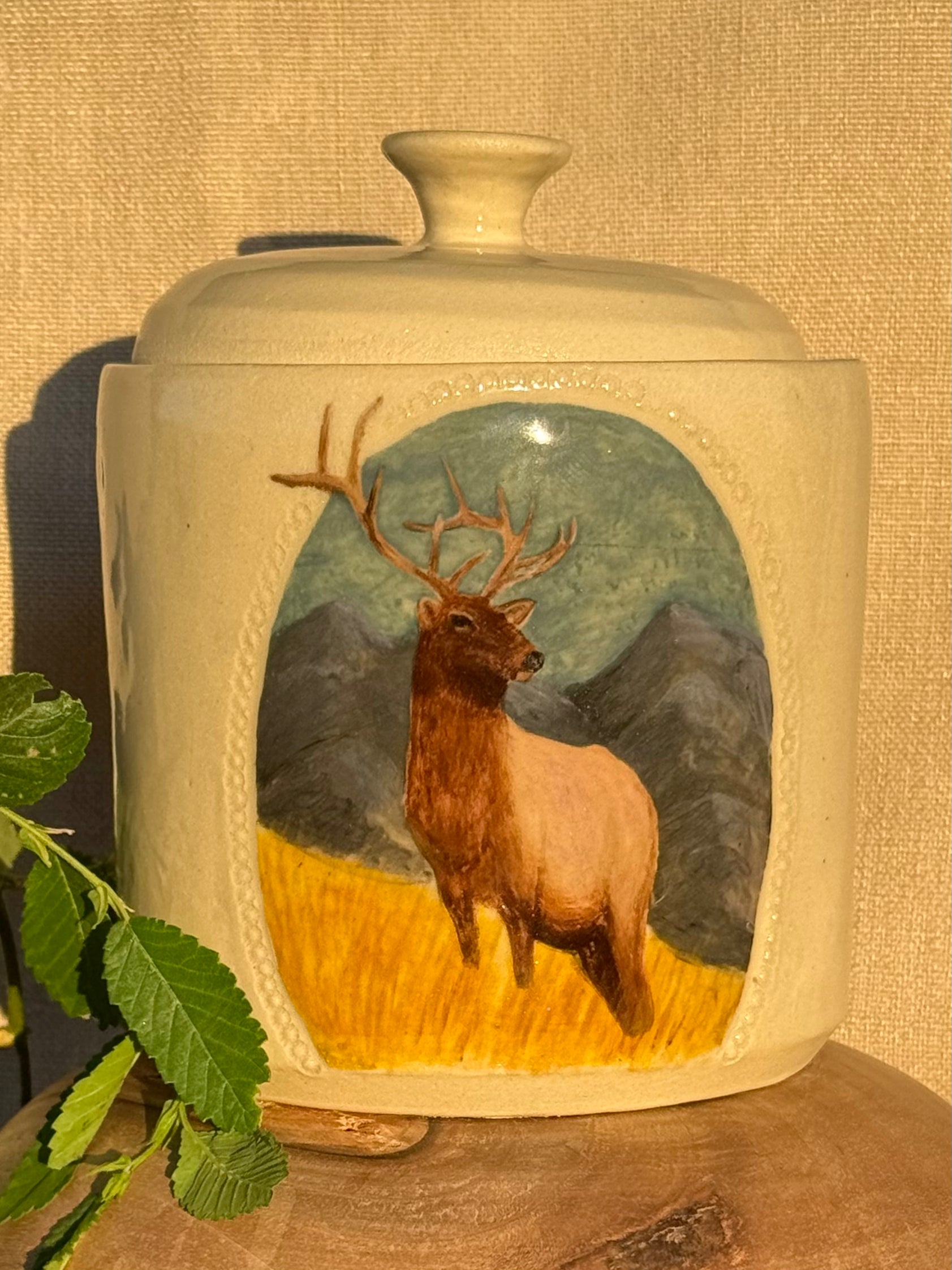 Elk Jar