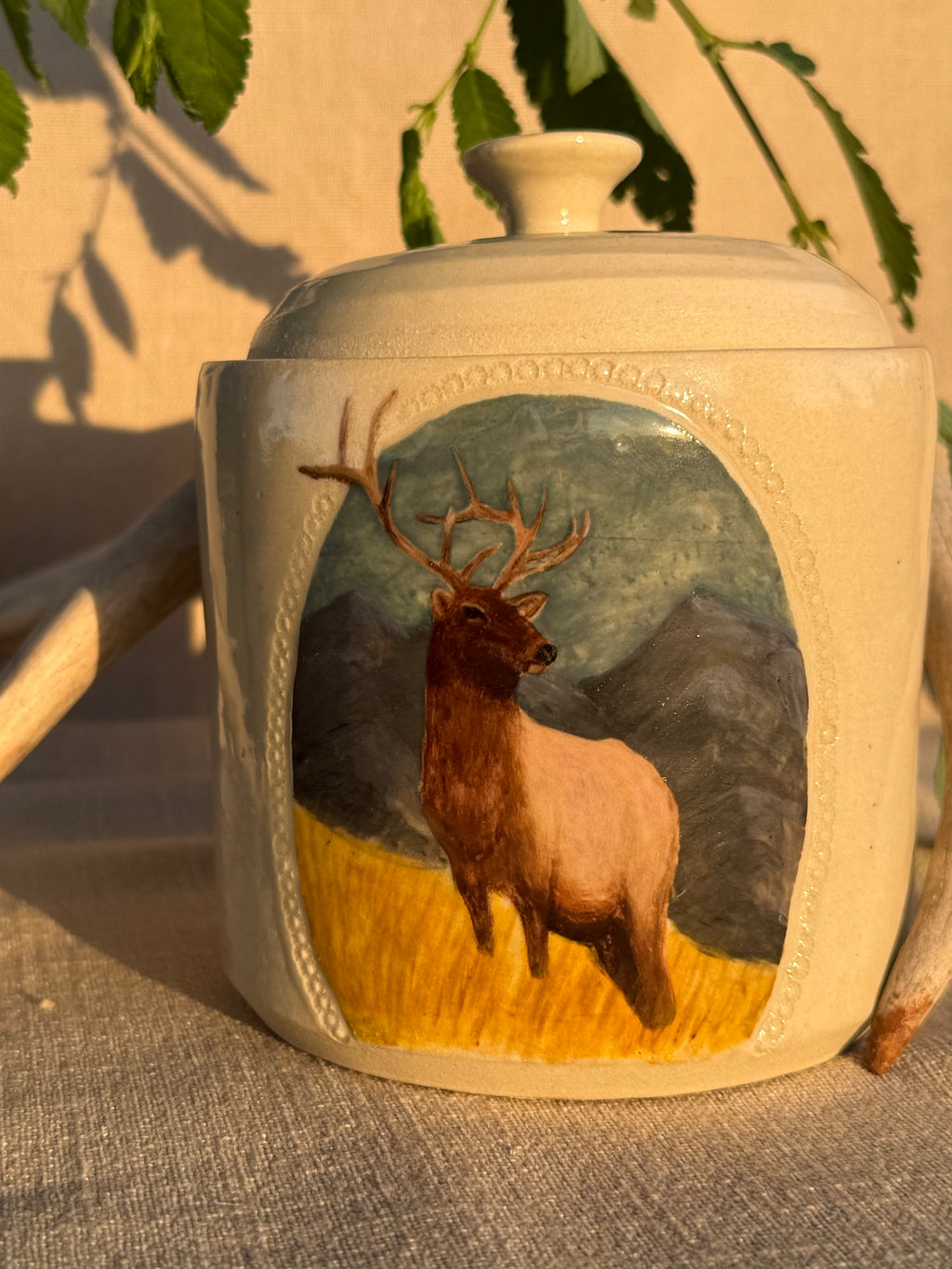 Elk Jar