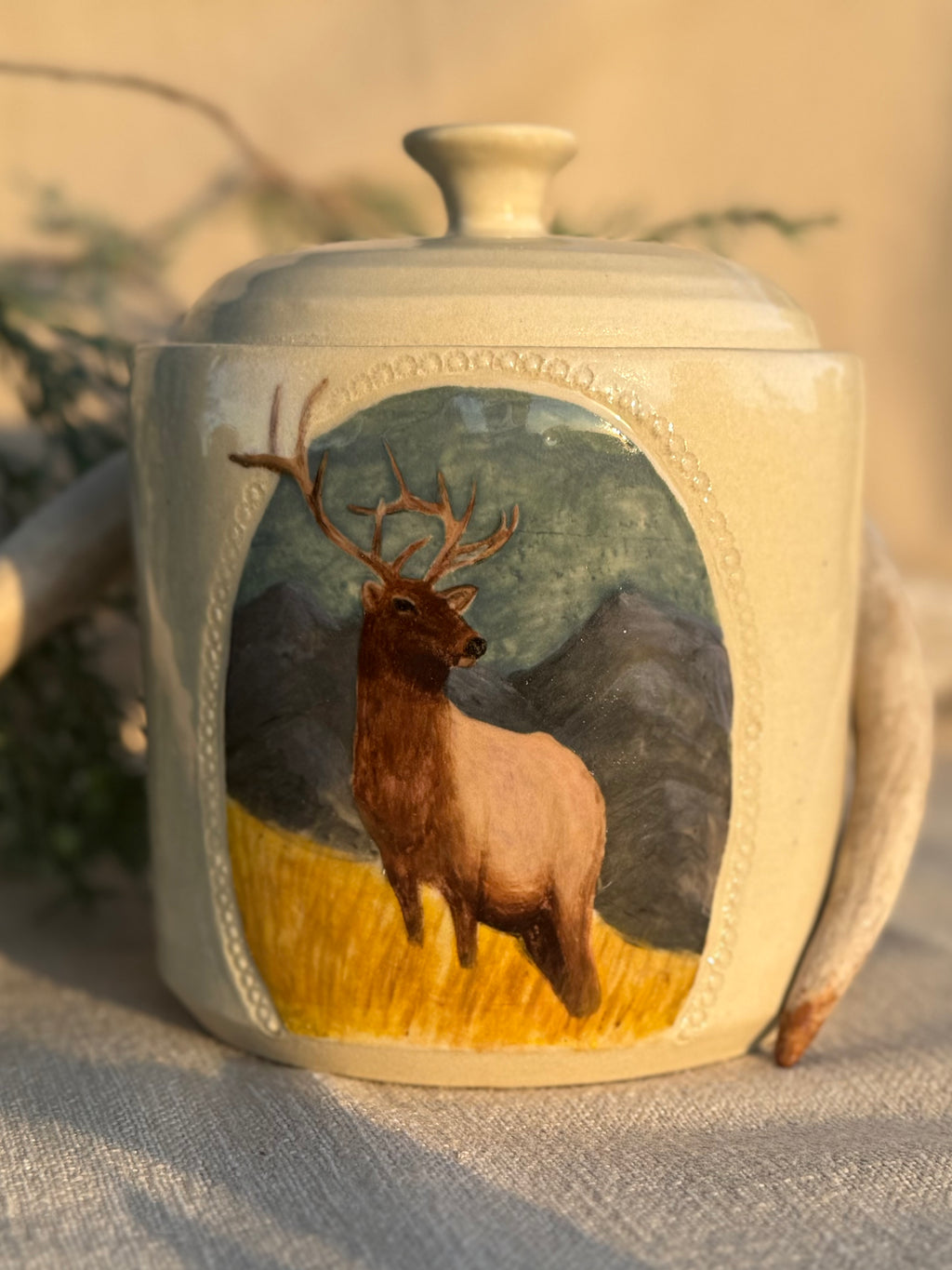 Elk Jar