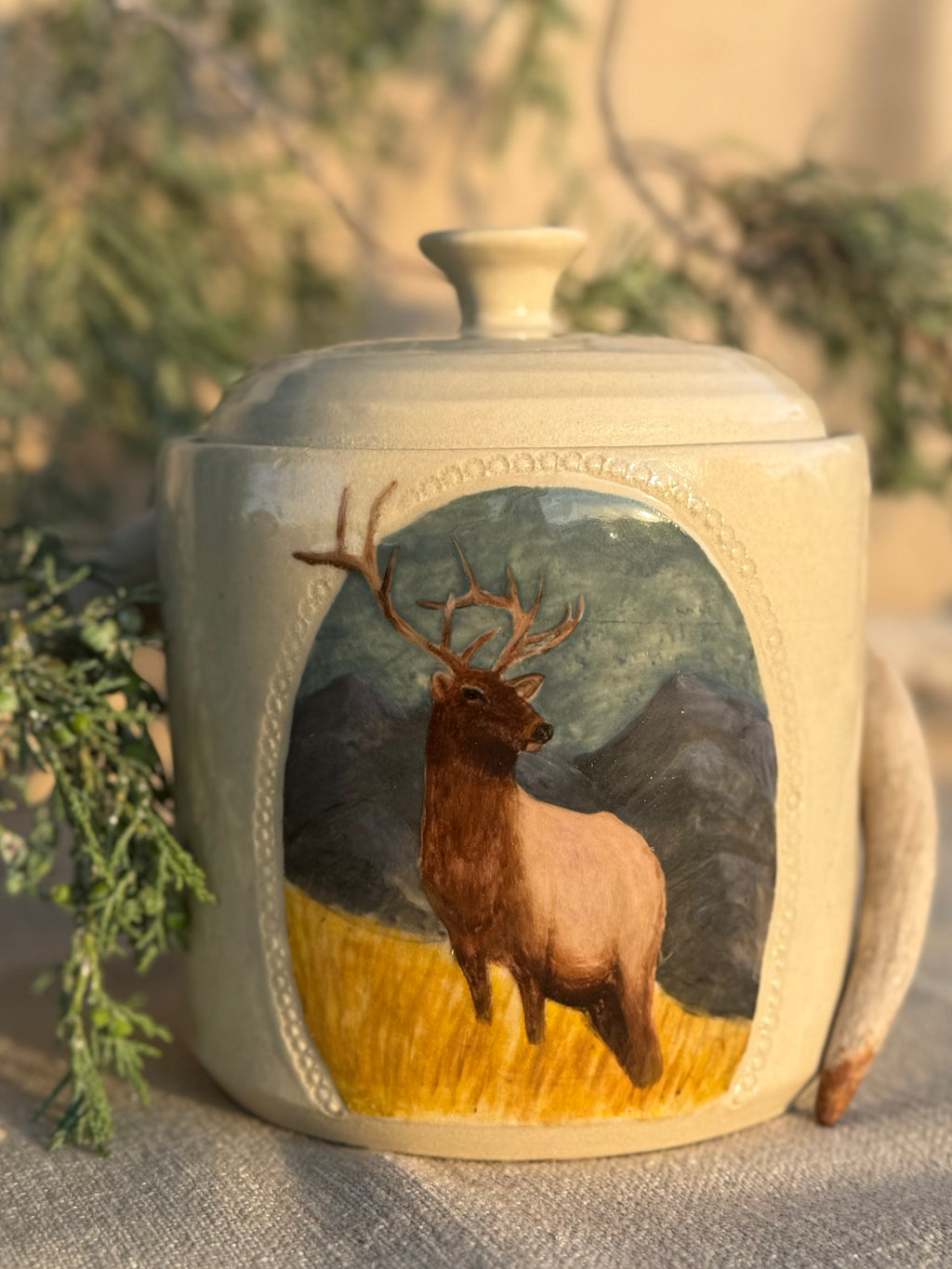 Elk Jar