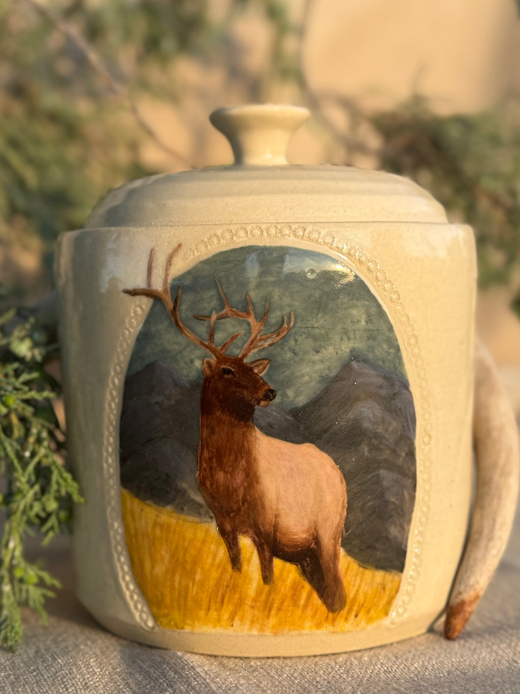 Elk Jar
