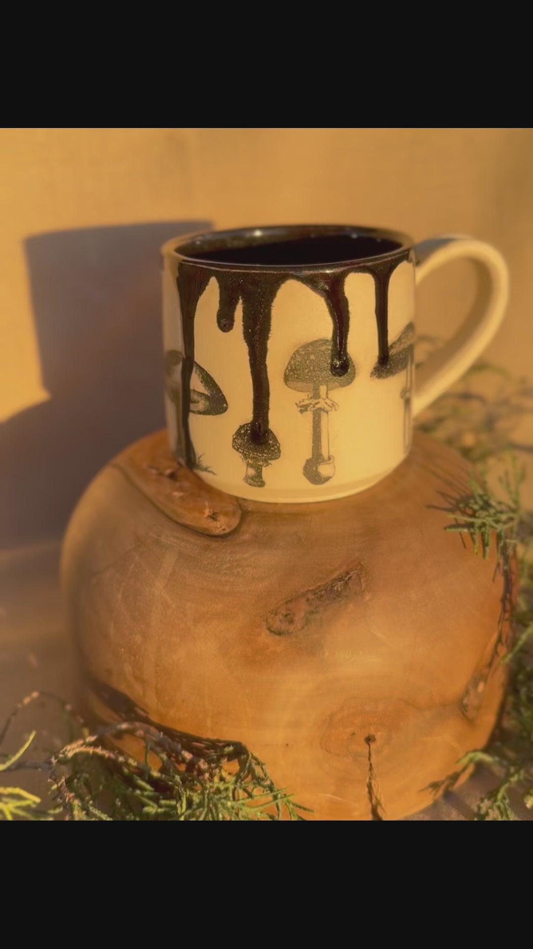 Mushroom Mug with Sprakling Black Glaze